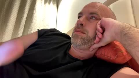 Snapshot of adrienfromparis chatting on 13, 1, 2025 adrienfromparis online show from 13, 1, 2025
