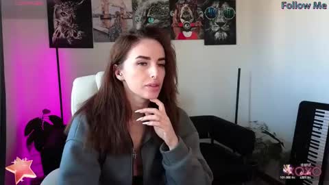 Adriana online show from 13, 2, 2025