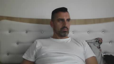 Adrian online show from 9, 5, 2026