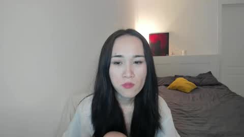 Aenie online show from 24, 10, 2025