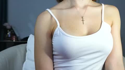 Snapshot of aelia_anara chatting on 22, 9, 2025 Aelia online show from 22, 9, 2025