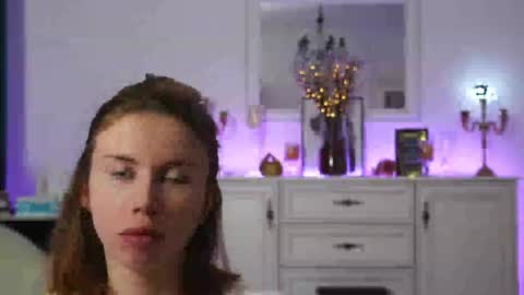 Snapshot of aelia_anara chatting on 14, 10, 2025 Aelia online show from 14, 10, 2025