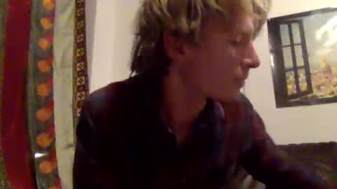 Snapshot of aestheticform chatting on 29, 10, 2025 aesthetic form online show from 29, 10, 2025