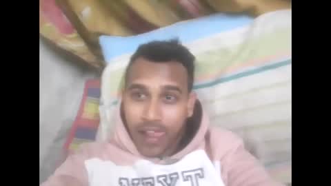 Snapshot of af61746 chatting on 2, 1, 2025 Angel online show from 2, 1, 2025