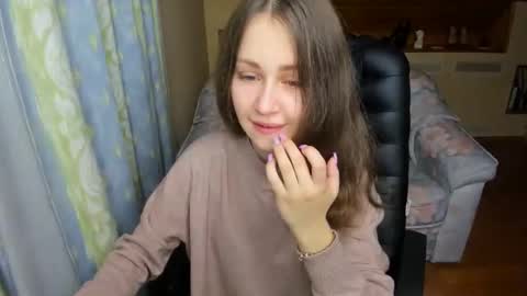 Snapshot of afinacutie chatting on 18, 11, 2025 Afina online show from 18, 11, 2025