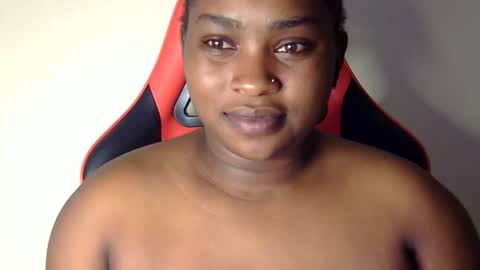 Snapshot of african001 chatting on 3, 10, 2025 stella online show from 3, 10, 2025