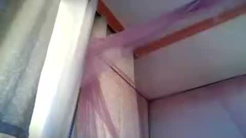 i wish to be someones real princess online show from 23, 7, 2026
