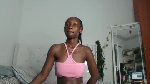 Snapshot of africanpetitequeen chatting on 8, 1, 2025 CIARA online show from 8, 1, 2025