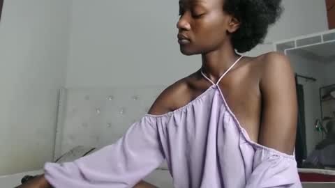 Snapshot of africanpetitequeen chatting on 29, 1, 2025 CIARA online show from 29, 1, 2025