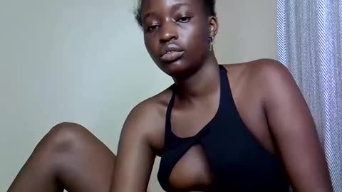 Snapshot of africanuh chatting on 2, 4, 2026 Africanuh online show from 2, 4, 2026