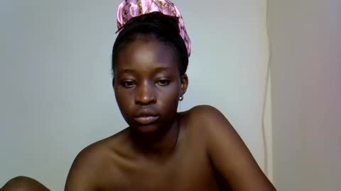 Snapshot of africanuh chatting on 10, 4, 2026 Africanuh online show from 10, 4, 2026