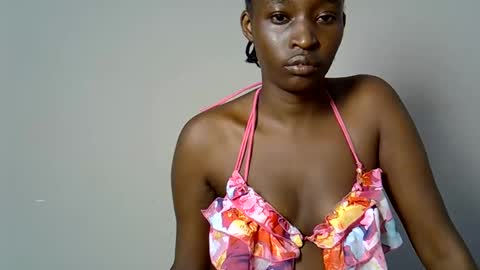 Snapshot of africanuh chatting on 4, 6, 2026 Africanuh online show from 4, 6, 2026