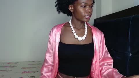 Mia online show from 20, 9, 2025