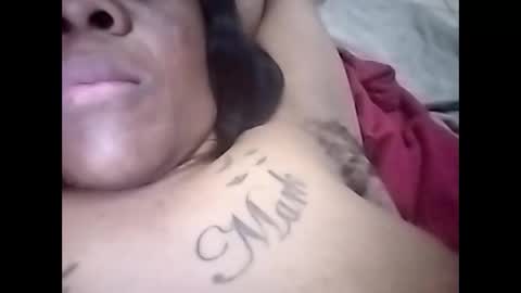 Snapshot of afrikanbonnienclyde chatting on 1, 10, 2025 Nikky Love online show from 1, 10, 2025