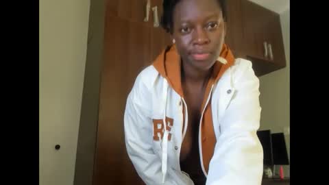 Leah online show from 22, 2, 2025