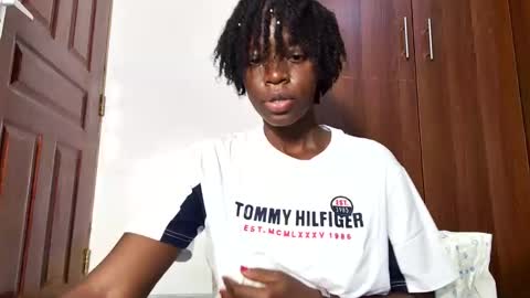 Leah online show from 28, 4, 2026