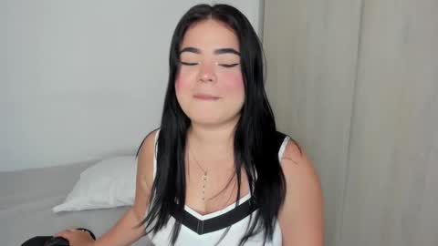 Vanessa online show from 9, 3, 2025