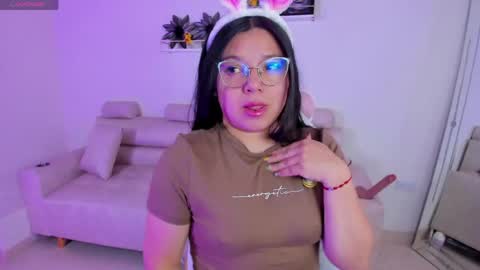 afrodita_rouss online show from 5, 5, 2026