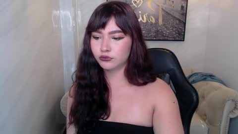 Snapshot of afrodita_wild_v chatting on 6, 4, 2026 afrodita_wild_v online show from 6, 4, 2026