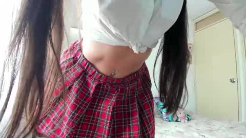 afrodithaa_ online show from 12, 5, 2026