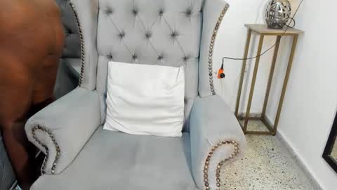 Snapshot of afrodiva69 chatting on 22, 9, 2025 Afro Diva 69 online show from 22, 9, 2025