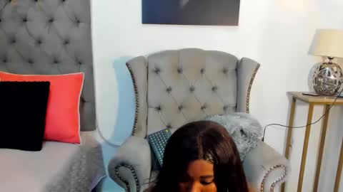 Snapshot of afrodiva69 chatting on 20, 10, 2025 Afro Diva 69 online show from 20, 10, 2025