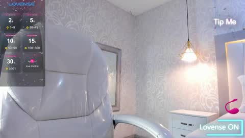 Snapshot of afrodytasky chatting on 10, 10, 2025 A F R O D I T A  online show from 10, 10, 2025