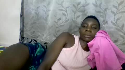 pink  and josphen online show from 8, 3, 2025