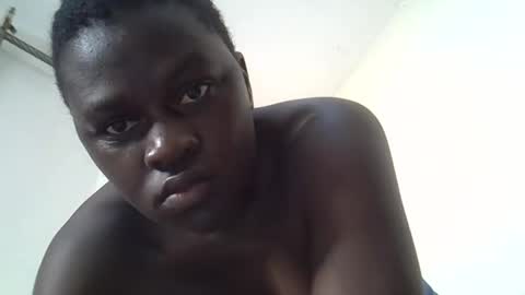 pink  and josphen online show from 18, 5, 2026