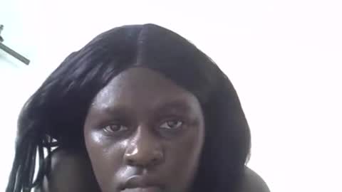 pink  and josphen online show from 23, 5, 2026