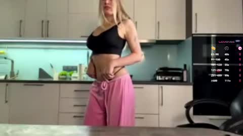 Mila -call me cute online show from 25, 6, 2026