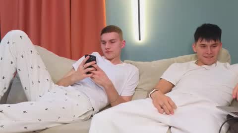 Mark online show from 15, 3, 2026