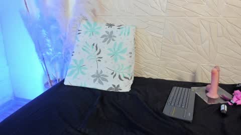 agata__rose online show from 30, 1, 2025