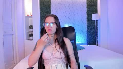 agata_evanss online show from 15, 12, 2025