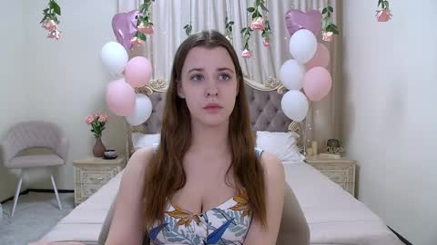 Agata Aisitt online show from 2, 3, 2025