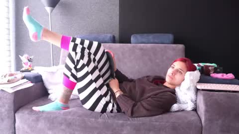 Agata Collinss online show from 20, 9, 2025