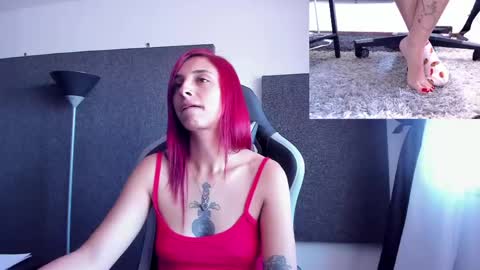 Agata Collinss online show from 9, 5, 2026