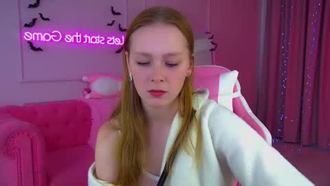 AgataFoxley online show from 3, 11, 2025