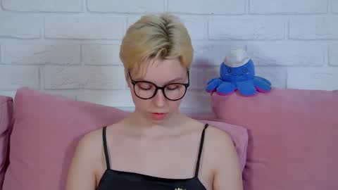 Snapshot of agatagate chatting on 15, 4, 2026 AgataGate online show from 15, 4, 2026