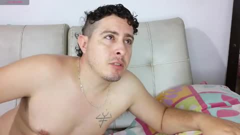 independent model online show from 5, 5, 2026