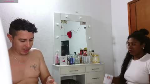 independent model online show from 11, 5, 2026