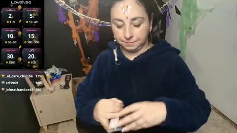 Snapshot of agatathompson chatting on 28, 10, 2025 A G A T A T H O M P S O N online show from 28, 10, 2025