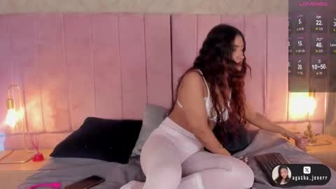 agatha_jener online show from 10, 9, 2025