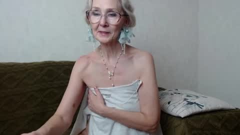 Agatha online show from 14, 1, 2025