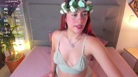 Agatha vixen  online show from 22, 1, 2025