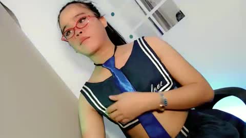 Snapshot of agathaa69 chatting on 23, 3, 2026 steffy online show from 23, 3, 2026