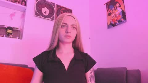 Camila     2 online show from 30, 1, 2025