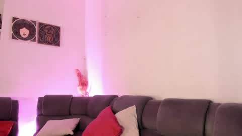 Snapshot of agathaa_ks_ chatting on 14, 4, 2026 Camila 2 online show from 14, 4, 2026
