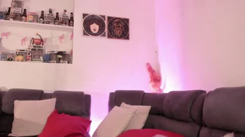 Snapshot of agathaa_ks_ chatting on 15, 4, 2026 Camila 2 online show from 15, 4, 2026