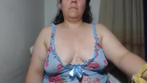 Snapshot of agathaaaa chatting on 11, 10, 2025 online show from 11, 10, 2025